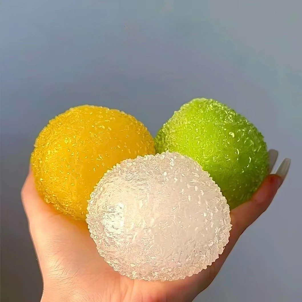 Slushy Bayberry Stress Ball, S - Novelty Gifts 评论和价格